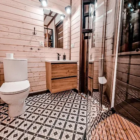 Goralska Apartment